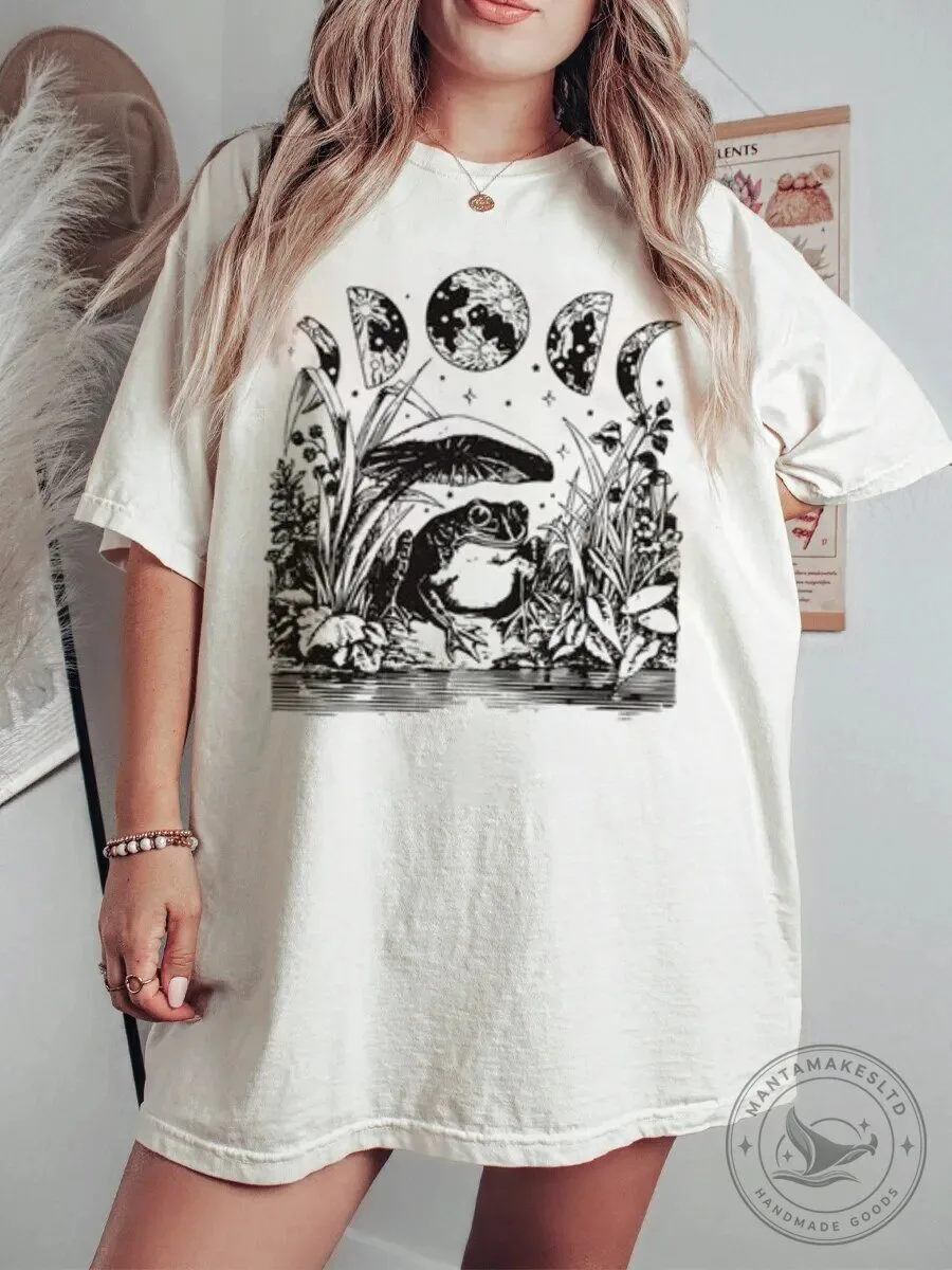 Vintage Frog and Mushroom Moon Phases Graphic Oversized T-Shirt
